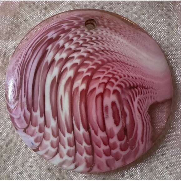 Vintage TARINA TARANTINO Hello Kitty Pendant w Swarovski Crystals- Authentic Y2K - Picture 4 of 5